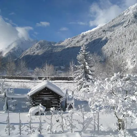 Haus Schuchter Guest house 4*