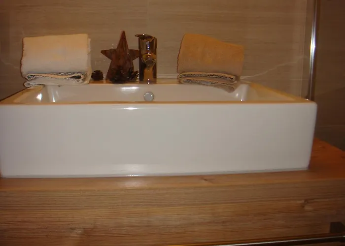 Haus Schuchter ゲストハウス